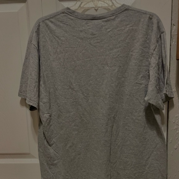 Spring break shirt🏝️ - Picture 2 of 3